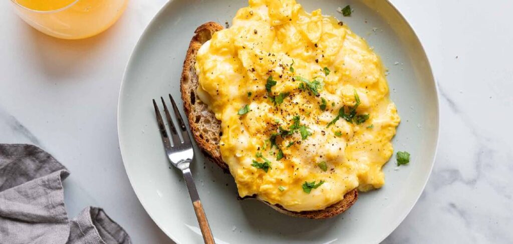 Cheesy Scrambled Eggs