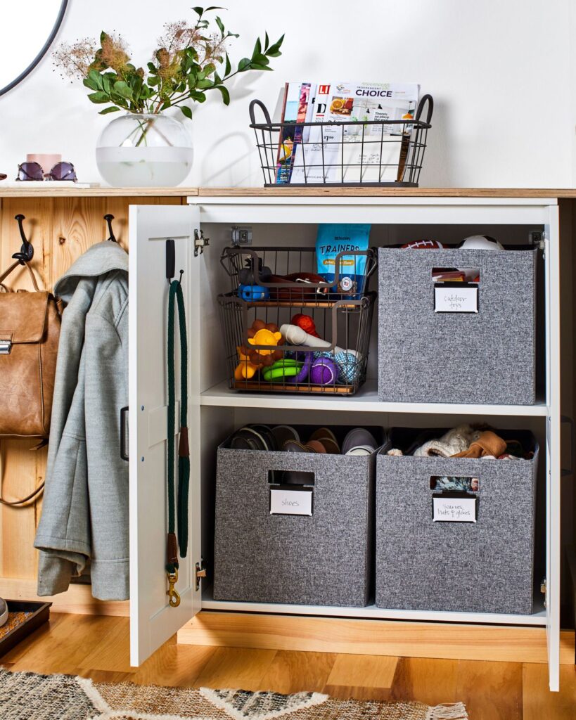 How to Organize Small Spaces